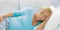 Выделения при беременности Кисловатый запах выделений у женщин причины беременность